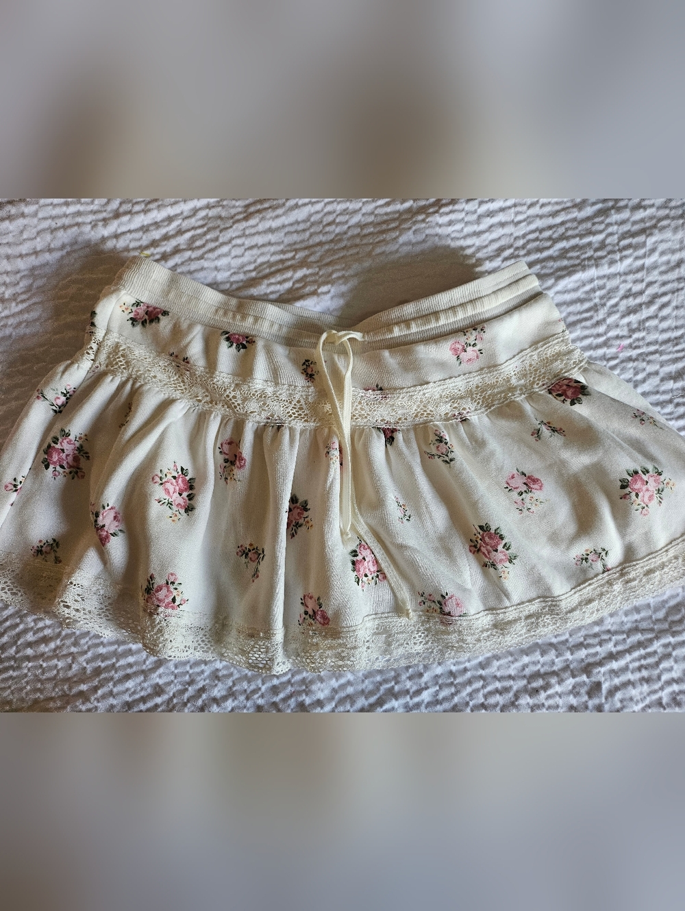 Cream Floral Mini Skirt with Lace Trim